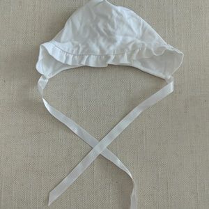 Ralph Lauren Baby bonnet